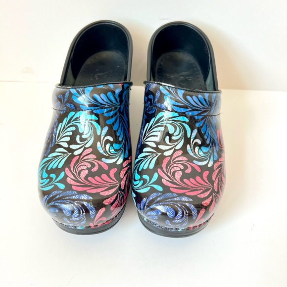 DANSKO Professional Colorful Paisley Leaf Patterned Clogs—SZ. 6.5-7 - Picture 3 of 12